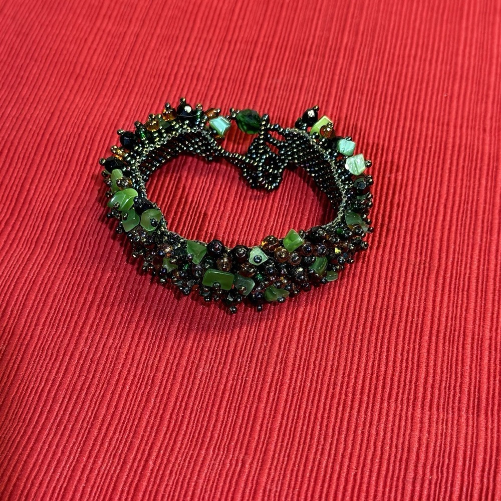Vintage Seed Bead Handmade Chunky‎ Green Glass Beaded Bracelet Retro 6.75"